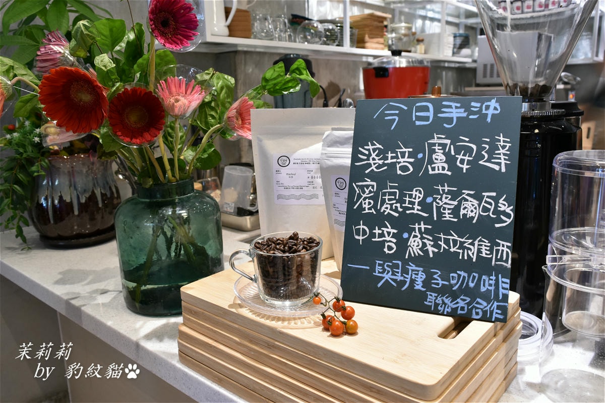 20250602-9y8md_ 20250602-9y8md_