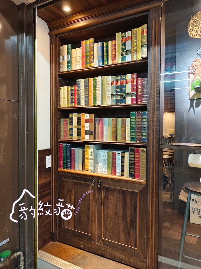 堡哥華茲!Burger What’s! 員林市場魔幻學院風的美味手藝,麻瓜也能享 - 第6張圖 堡哥華茲!Burger What’s! 員林市場魔幻學院風的美味手藝,麻瓜也能享