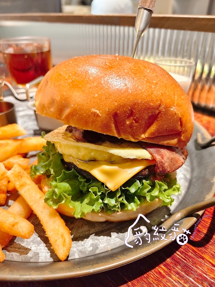 堡哥華茲！Burger What’s！ 員林市場魔幻學院風的美味手藝，麻瓜也能享