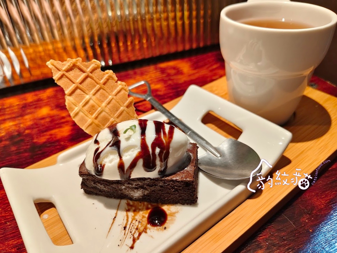 堡哥華茲!Burger What’s! 員林市場魔幻學院風的美味手藝,麻瓜也能享 - 第18張圖 堡哥華茲!Burger What’s! 員林市場魔幻學院風的美味手藝,麻瓜也能享