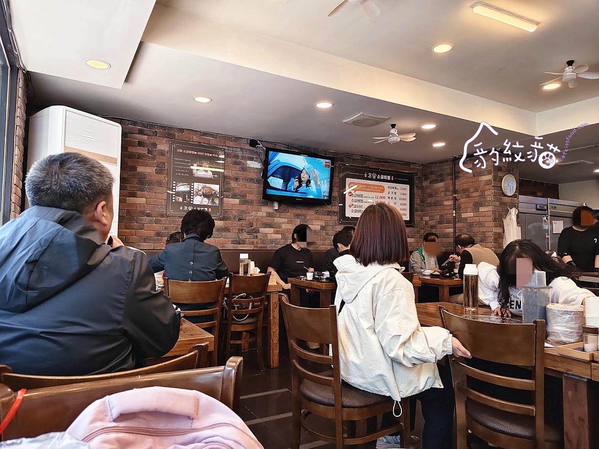 고향소갈비찜故鄉牛排骨 釜山東萊站的人氣美食，辣燉牛排骨辛香鮮嫩好下飯