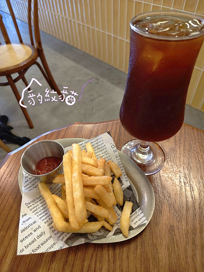 Eiyo Brunch賀賀營養合作社 花壇復古風人氣早午餐，手作三明治與漢堡高質感好滋味。
