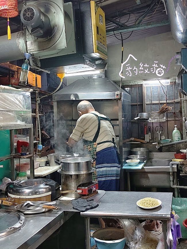 阿珠阿花的店 在地人的隱藏版廚房，料多實在省荷包，炒飯炒麵滋味好
