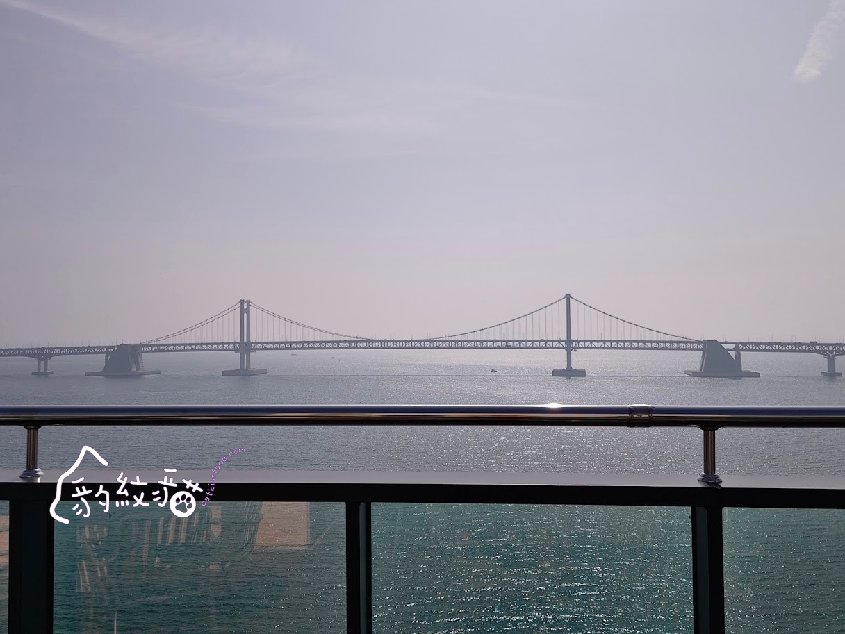 cafe181 게스후 카페181 釜山廣安里海景全視野，日夜風情絢麗浪漫切換